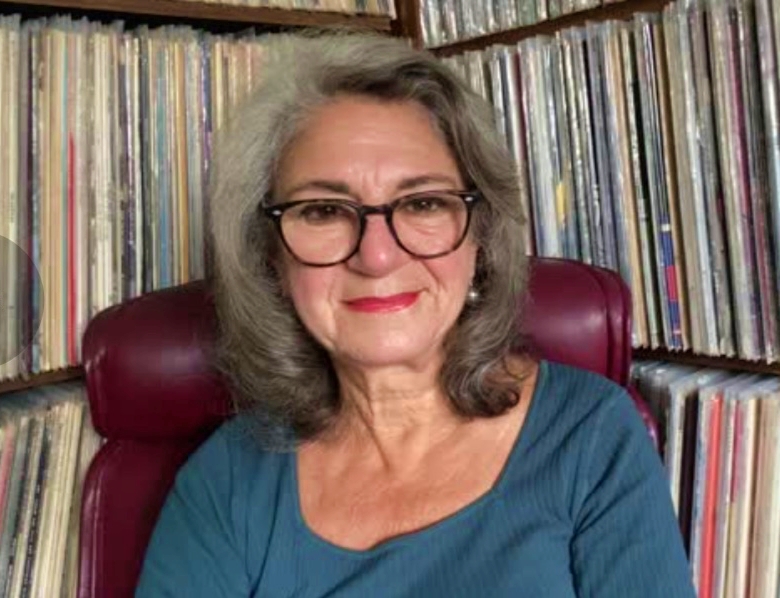 Armine Yalnizyan headshot
